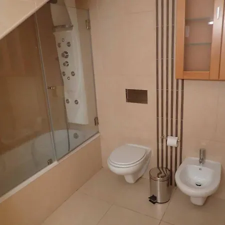 Miramar, 20 Meters From The Beach, Sea View & Pool Apartamento *