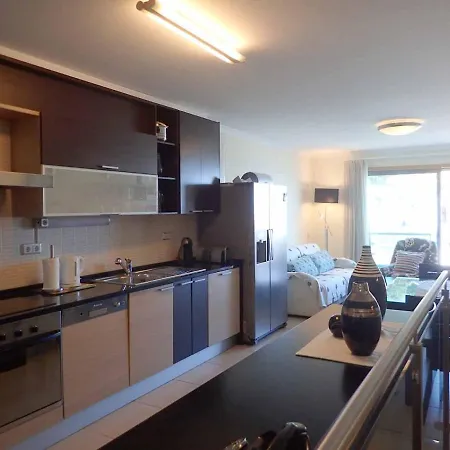 Miramar, 20 Meters From The Beach, Sea View & Pool * Albufeira